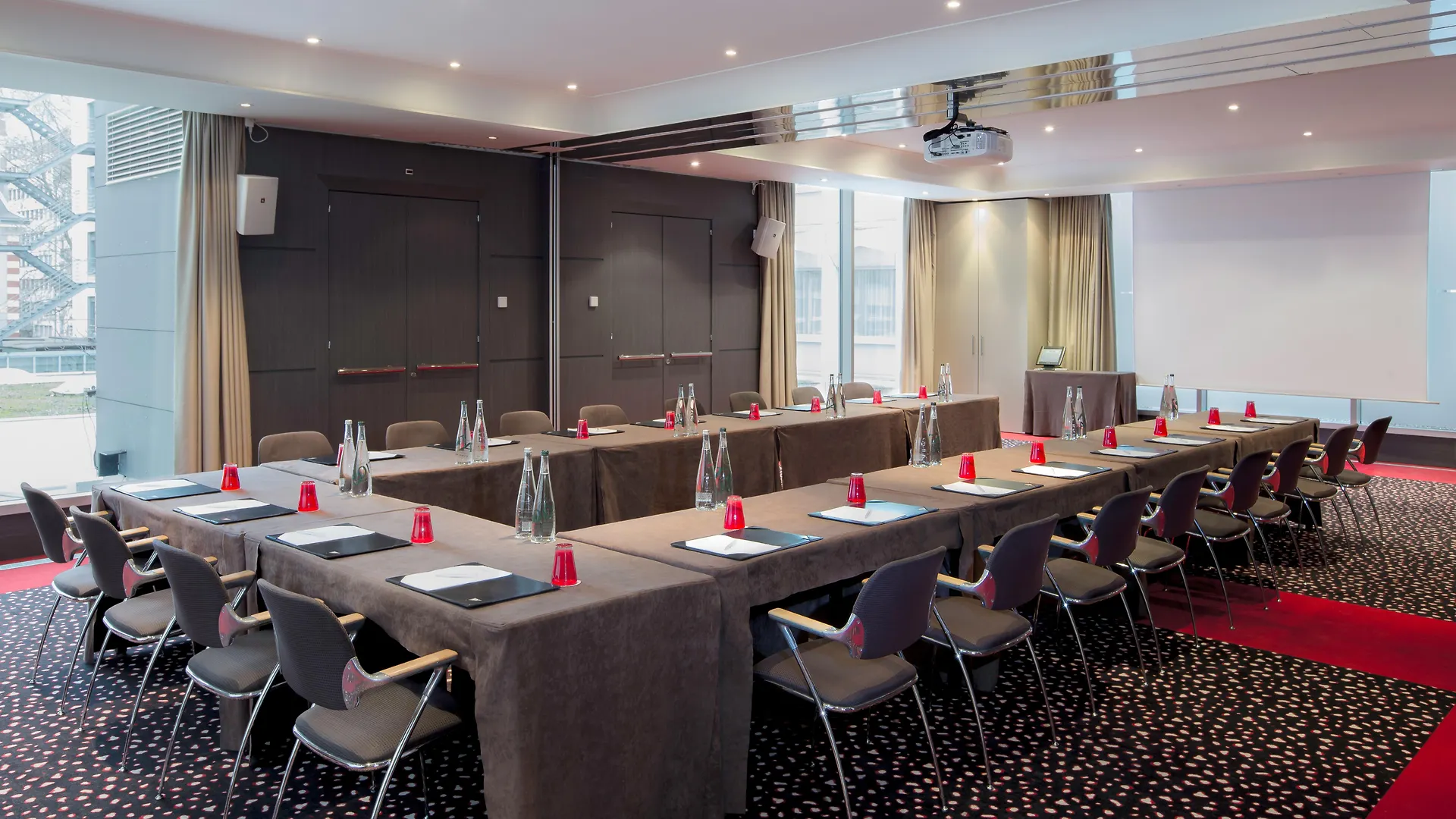 N Vy Hotel Geneva 4*,  Switzerland
